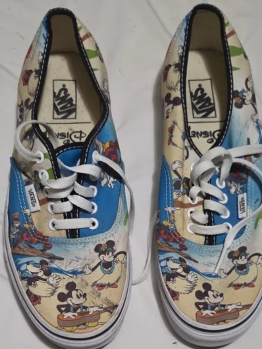 Vans mens 9.5 disney mickey skate shoes #33